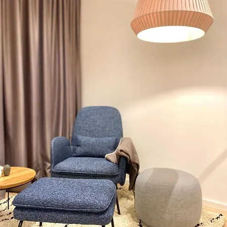 City-loft Fur 2 Am Tegernsee Mit Parkplatz & Wlan Appartement *