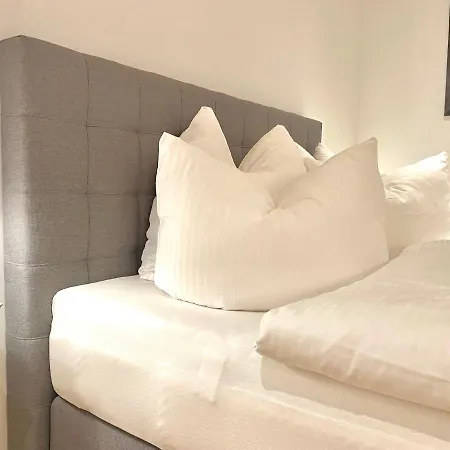 Appartement City-loft Fur 2 Am Tegernsee Mit Parkplatz & Wlan
